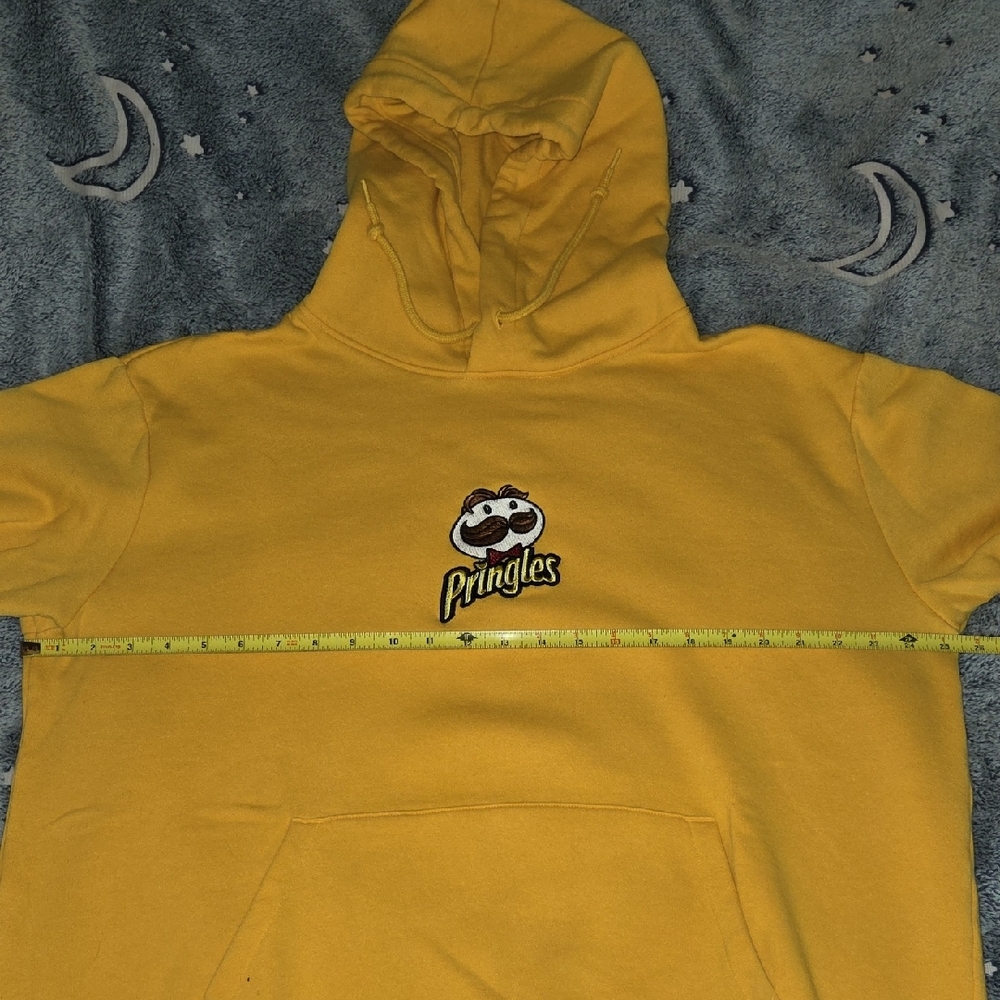 XL Divided Yellow Pringles Hoodie Merch Stoner Skater Whimsy Clowncore Y2k 90s - Picture 6 of 9